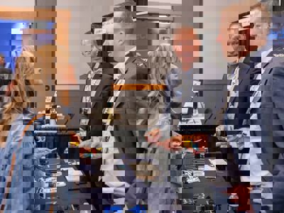 1761079564566