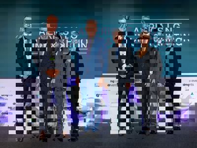 1761065233384