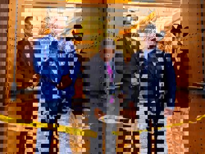 1760981978453
