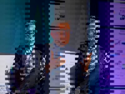 1760998583042
